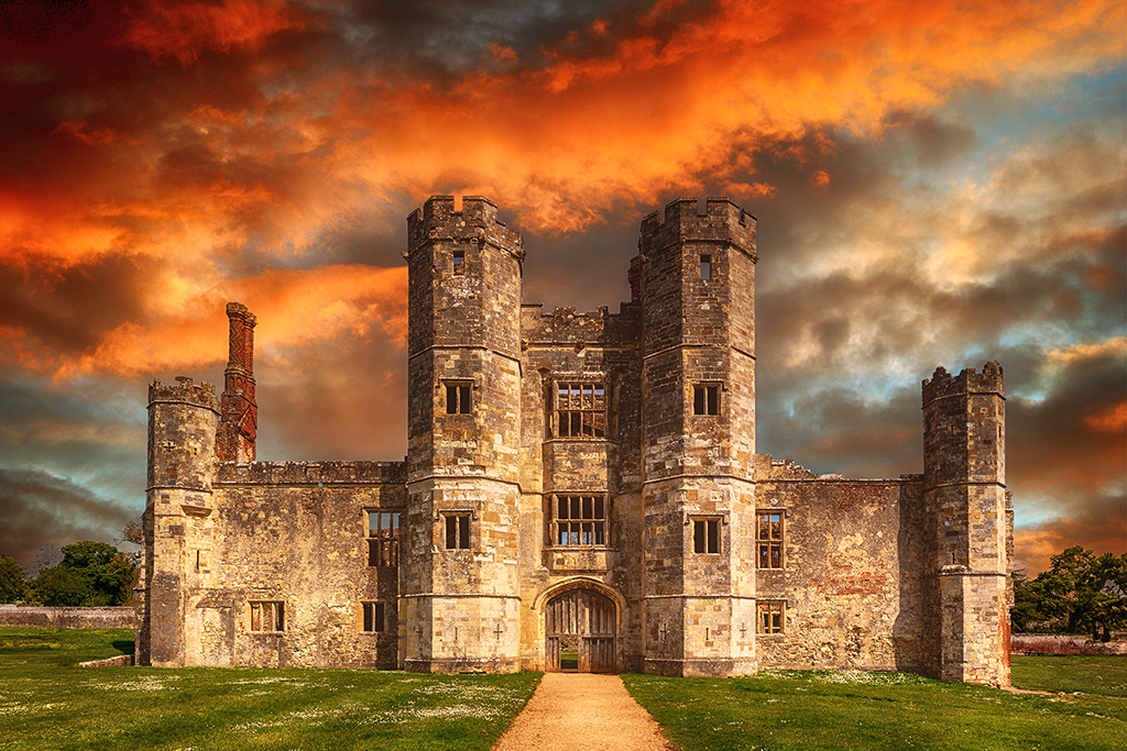 The Majestic Ruins of Titchfield Abbey at Sunset: A Timeless Testament to Medieval Architecture. Fareham, England